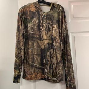 Hooded Mossy Oak Performance LS Tee